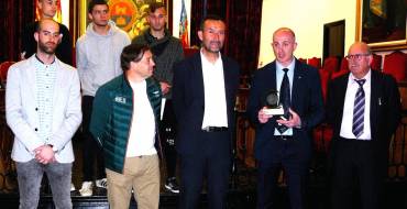 El Ayuntamiento recibe al deporte ilicitano más destacado