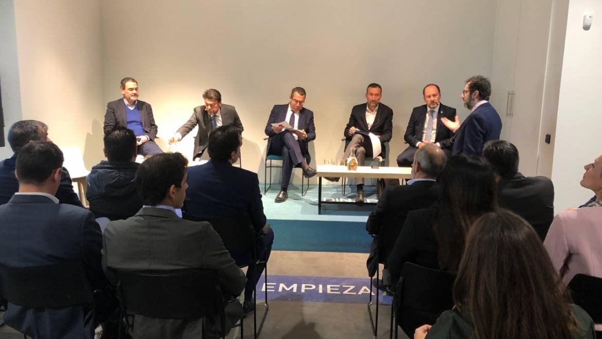 El alcalde de Elche defiende la estrategia DUSI como herramienta para modernizar los barrios más vulnerables