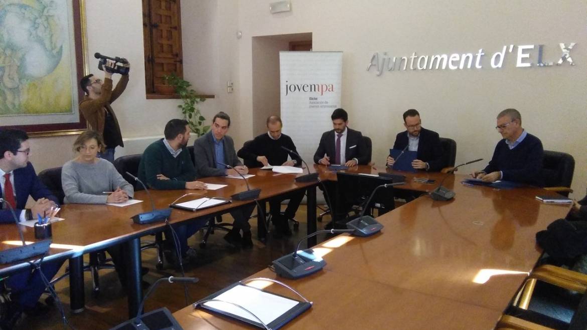 El Ayuntamiento renueva su convenio con Jovempa para fomentar el emprendimiento