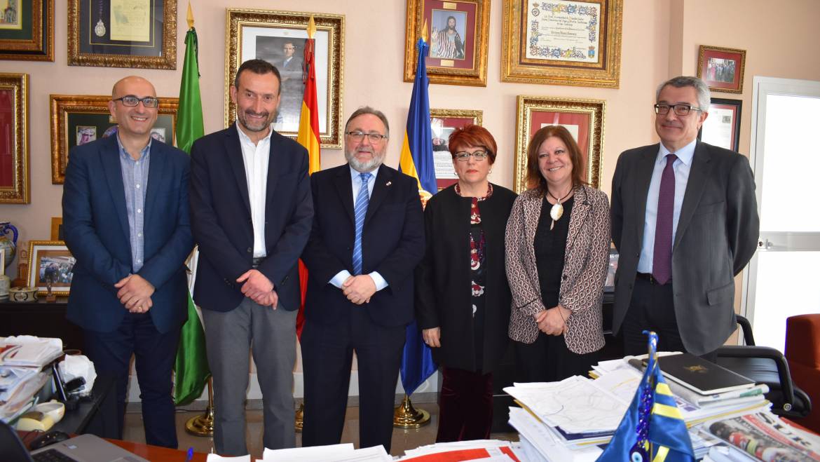 L’alcalde d’Elx presideix a Alhaurín de la Torre la reunió del Consell de Transparència de la FEMP