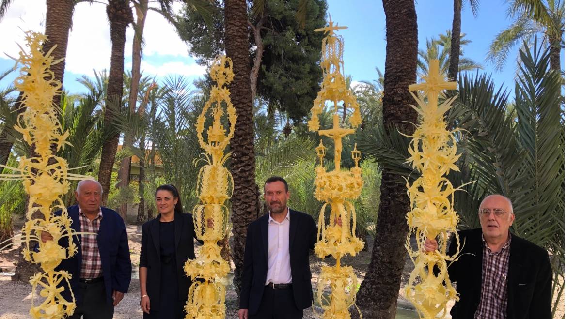El Ayuntamiento de Elche enviará este miércoles las palmas blancas al papa, a los reyes y a los presidentes del Gobierno y de la Generalitat