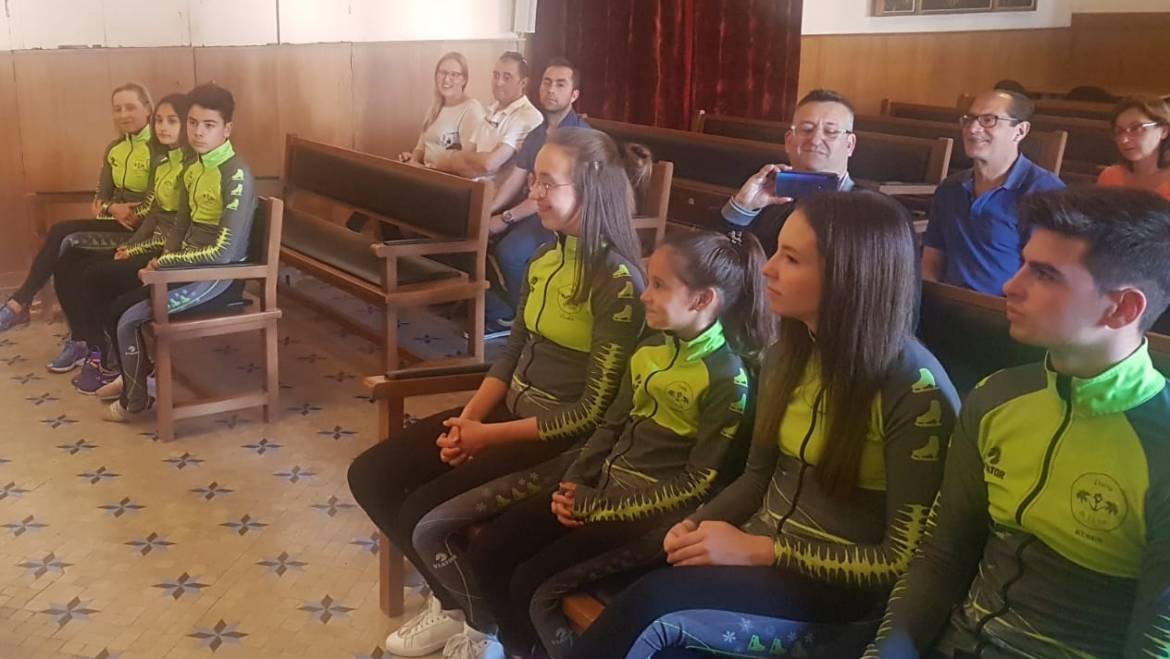 Recepción del Club de Patinaje Dama de Elche en el Consistorio