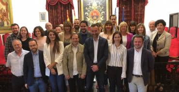 El pleno aprueba la modificación de la plantilla municipal