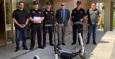 La Policía Local de Elche pone en marcha un programa pionero para el control de los Vehículos de Movilidad Personal