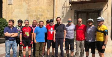 2.000 ciclistes de muntanya defensen el seu compromís i respecte amb el medi natural en una manifestació a Elx