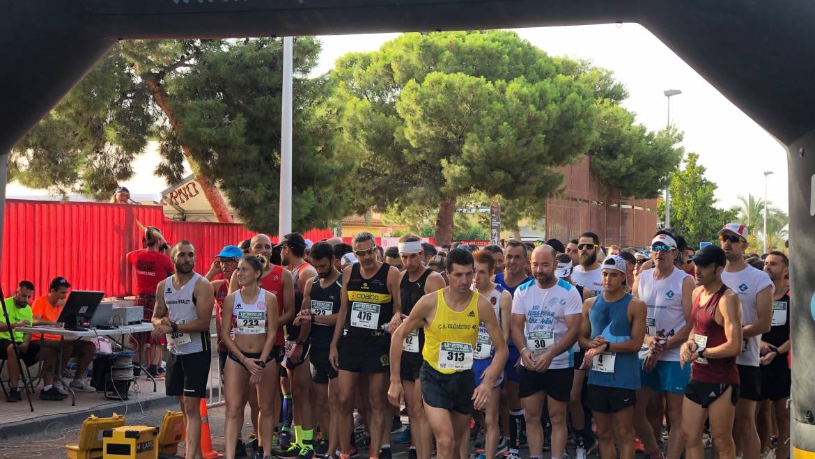 Andrés Micó guanya amb comoditat  la Mitat de Mitja Marató de Torrellano
