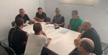 L’Ajuntament es compromet a mediar entre els ciclistes i el Seprona per a evitar noves multes