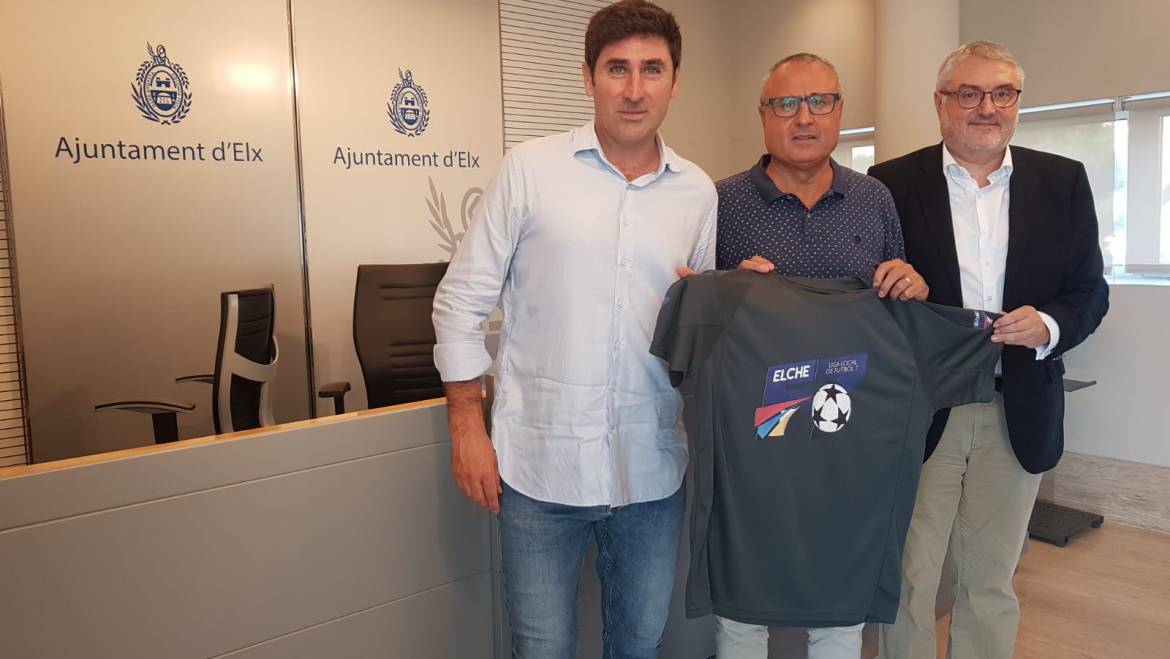 Más de un centenar de equipos participarán en las ligas locales de fútbol sala y siete