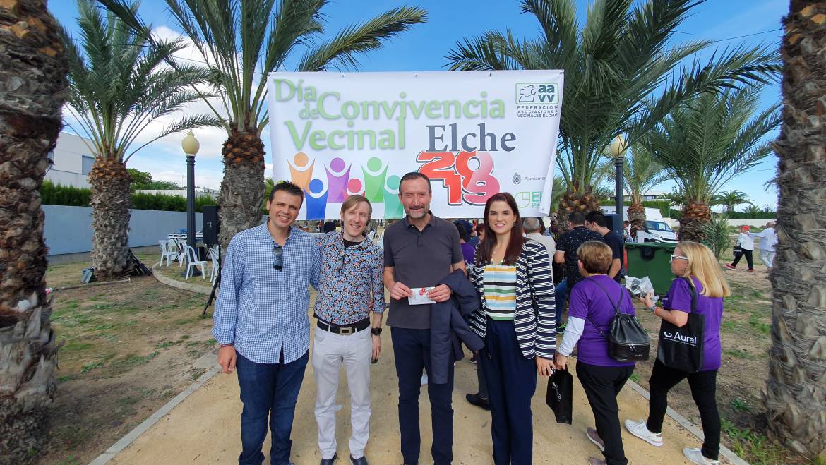Valverde acoge la celebración del Día de Convivencia Vecinal en la que participan más de 300 personas