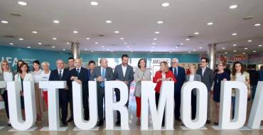 La ministra de Industria apoya Futurmoda con su presencia y destaca la apuesta del sector por la calidad, la internacionalización y la sostenibilidad
