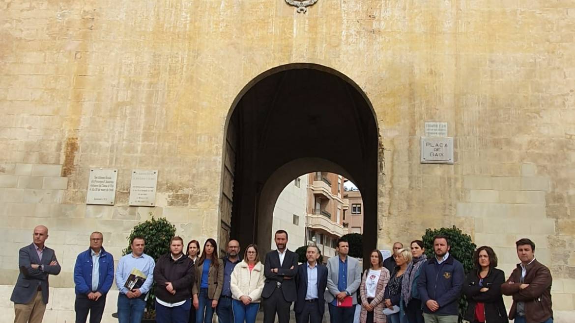 El Ayuntamiento de Elche muestra su repulsa al asesinato machista de Dénia