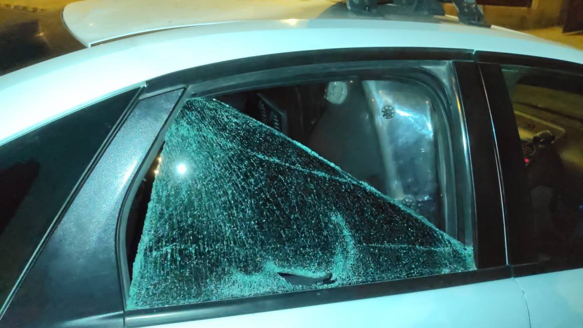 Detenido por insultos a clientes e intento de agresión a Agentes