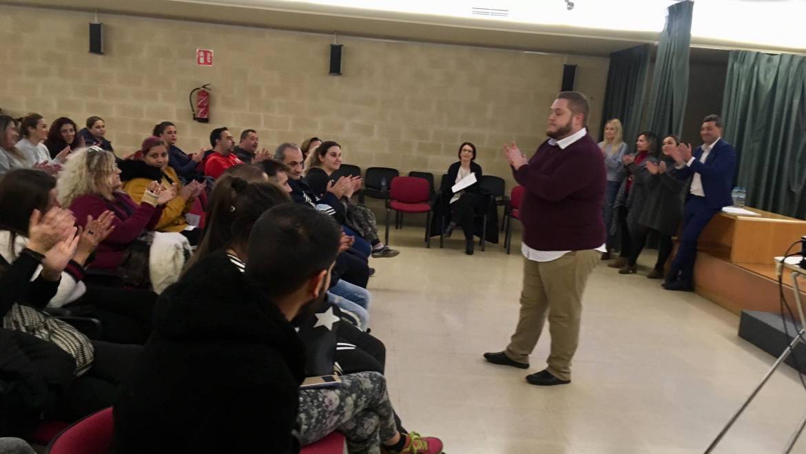 El regidor de Drets Socials, Mariano Valera, ha assistit a la clausura del programa “Elx Integra 2” per a la inserció laboral de persones en situació o risc d’exclusió social