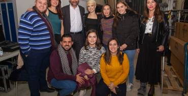 Carlos Gónzalez y miembros de la corporación municipal han acudido al concierto de Alba Reche