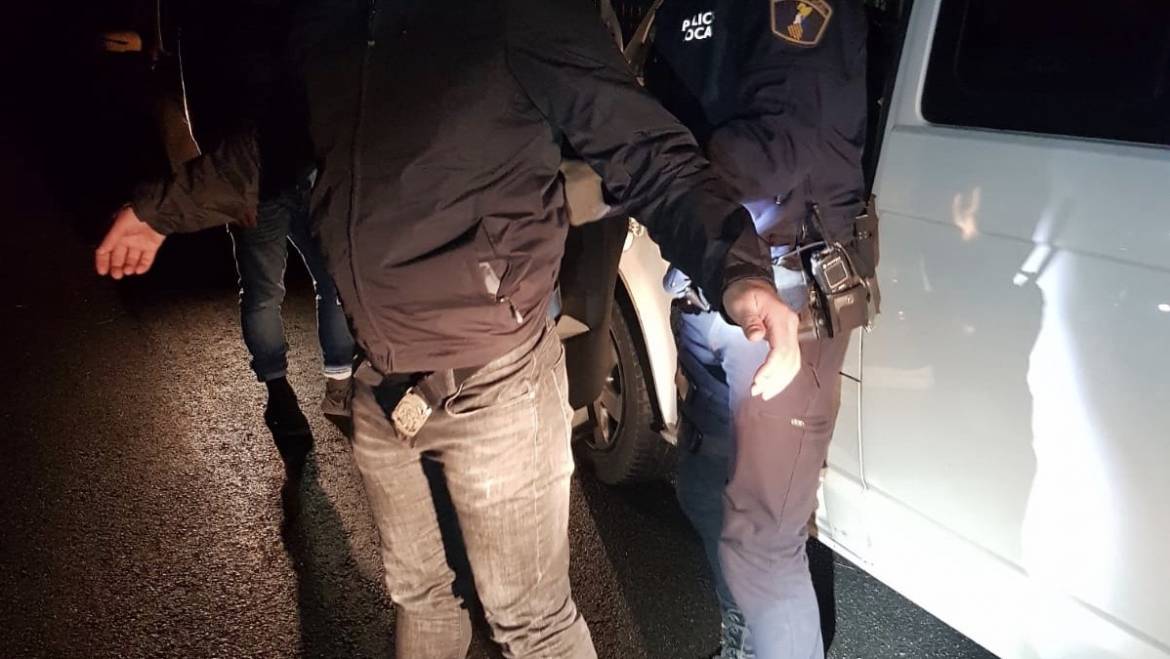 Interceptada en Peña de las Águilas furgoneta sustraída y vinculada con actividades delictivas