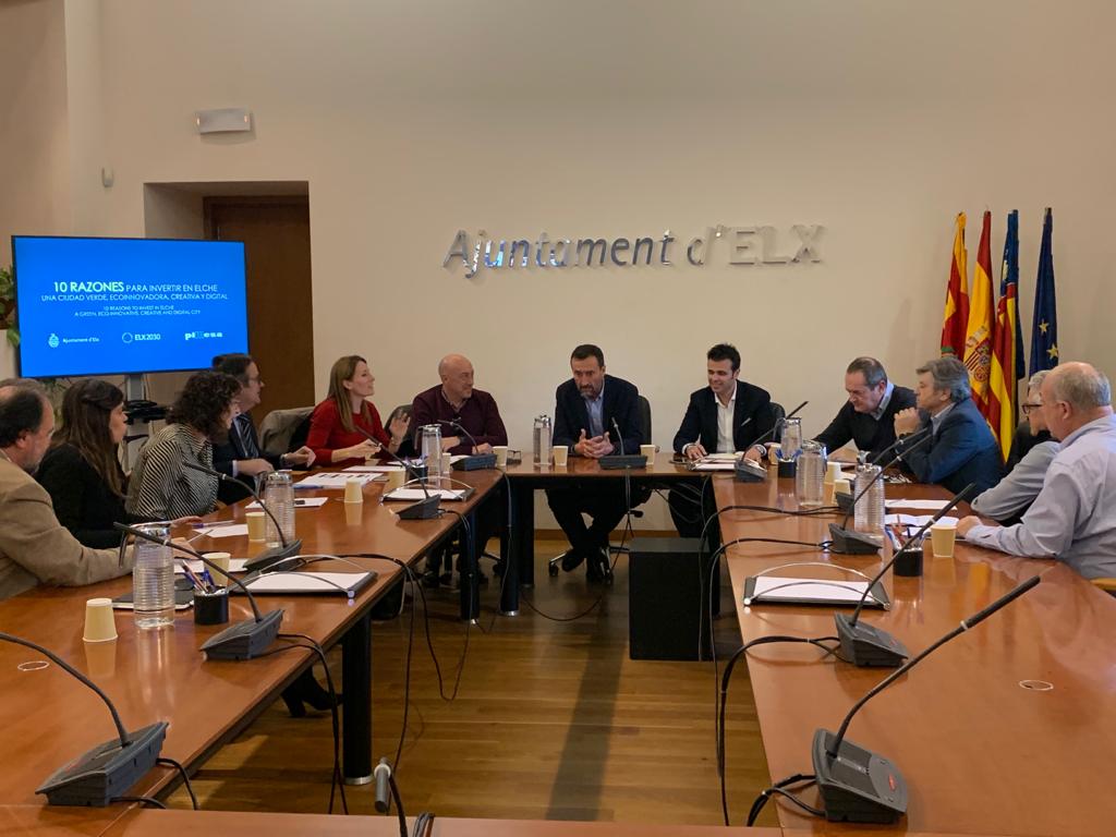L’Ajuntament col·labora amb l’Entitat Urbanística de Conservació ‘Elx Parc Industrial’ per a la seua adaptació al nou marc jurídic
