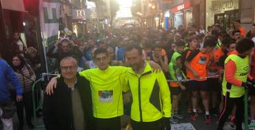 Cerca de tres mil personas participan en la XII edición  de la San Silvestre ilicitana