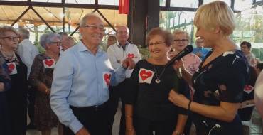 La concejalía de Mayores celebra San Valentín con un baile y música en directo en el Bailongo