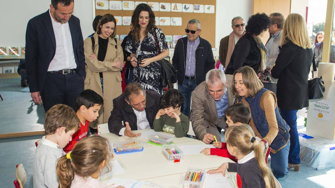 Els Garrofers, preludio de una inversión de 34,3 millones en 15 colegios e institutos de Elche