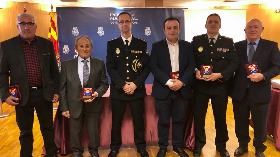 La Policia Nacional d’Elx celebra amb un acte en la Comissaria el 196 aniversari de la creació del Cos