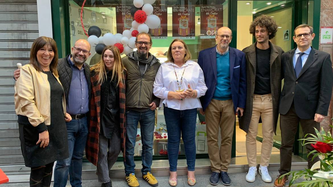 El sorteig de regals culmina la campanya de Sant Valentí dels comerciants del Centre