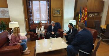 El alcalde y el director de Fontcalent estudian ampliar la colaboración en trabajos en beneficio de la comunidad