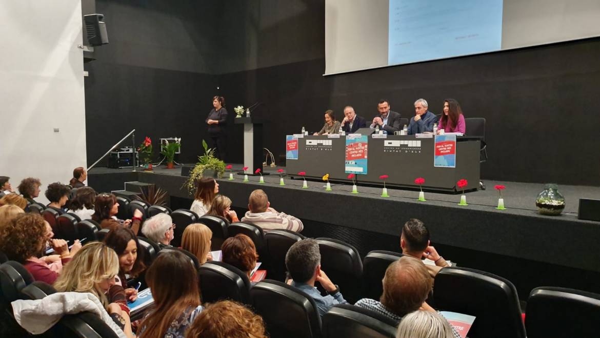 El alcalde respalda promover la inclusión en la escuela para favorecer la igualdad y una educación de calidad