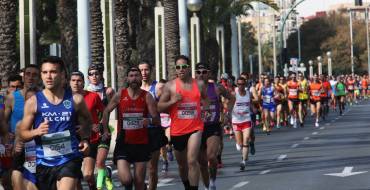 L’Ajuntament decideix ajornar la celebració de la Mitja Marató d’Elx prevista per a aquest diumenge 15 de març