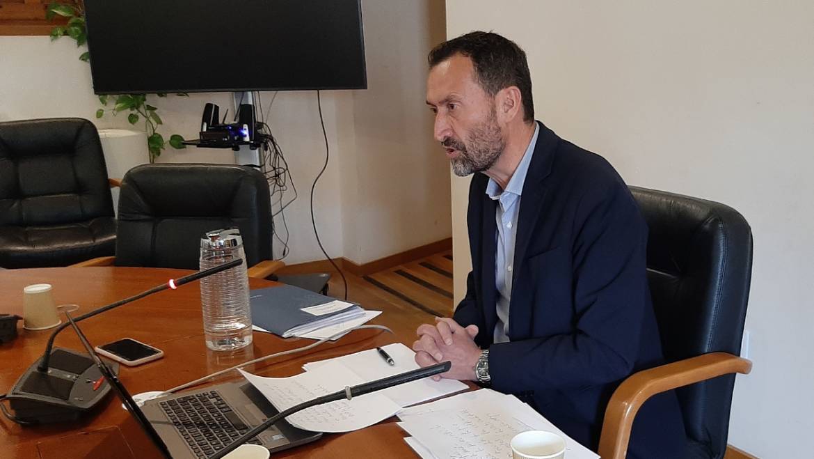 Carlos González “El reial decret del Govern per a pal·liar els efectes econòmics de la crisi recull les mesures que ens permetran eixir d’aquesta situació amb celeritat”