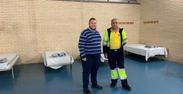 El Ayuntamiento habilita un albergue en el polideportivo de El Toscar para las personas sin techo