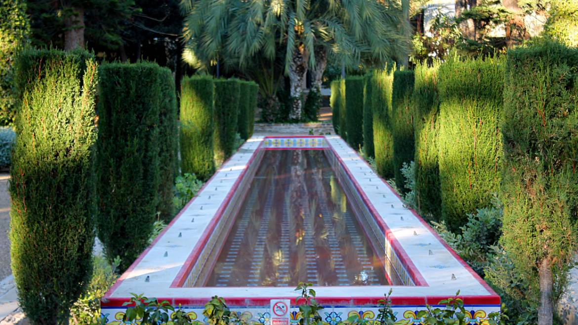 Prohibido el acceso a plazas, parques y jardines de Elche