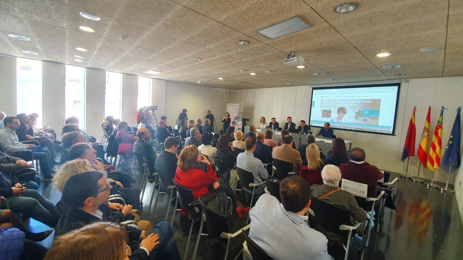 presentacion sede electronica elche 02 La administración electrónica arranca en el Ayuntamiento de Elche y permite a los usuarios realizar hasta 600 trámites