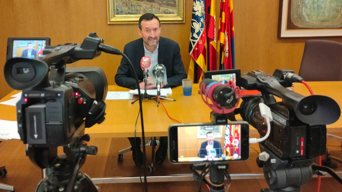 El alcalde anuncia nuevas ayudas para las familias más afectadas por la emergencia económica derivada de la crisis del coronavirus