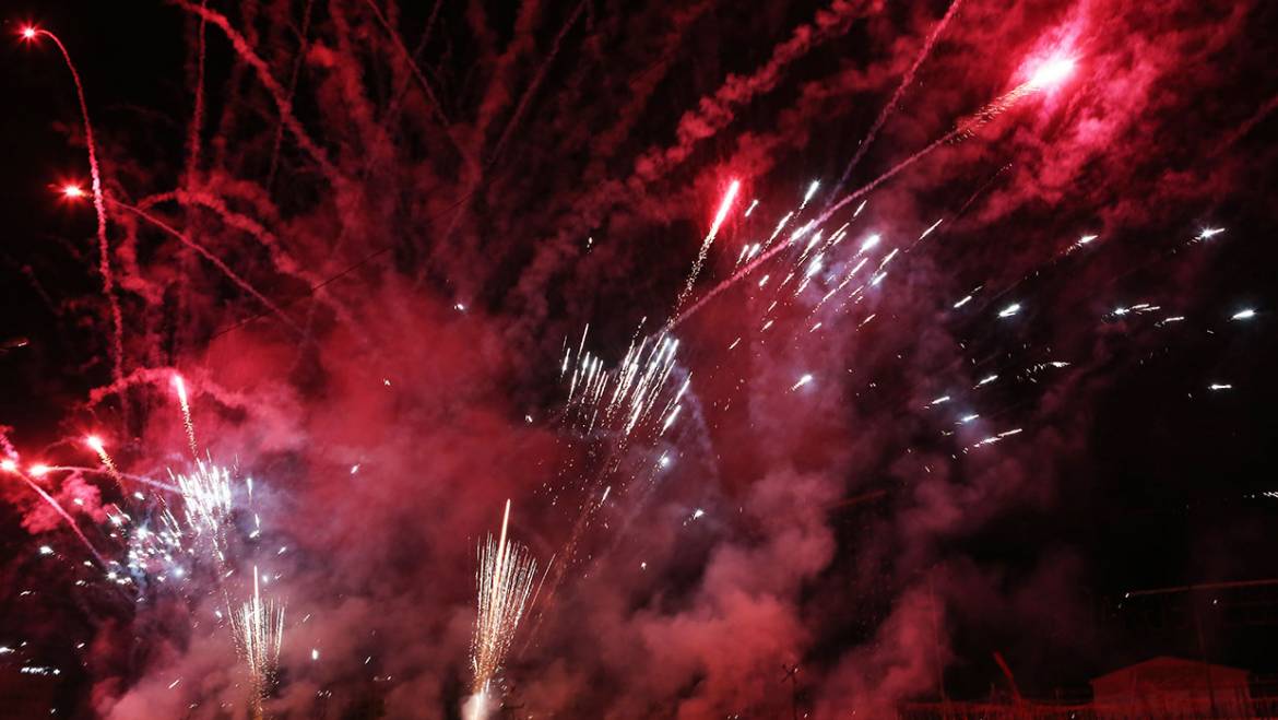 El Ayuntamiento y los entes festeros acuerdan posponer a junio la decisión sobre la celebración de las Fiestas de Agosto