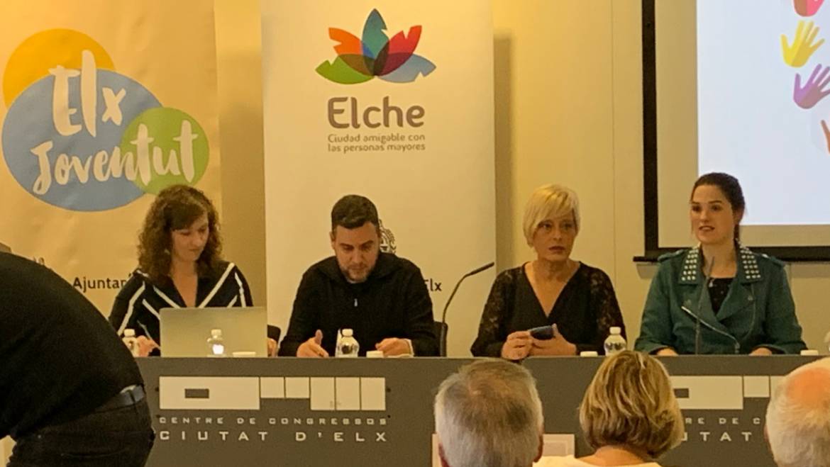 El programa intergeneracional de las concejalías de Juventud y Política de Mayores se traslada al ciberespacio temporalmente