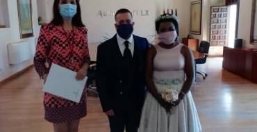 El Ayuntamiento de Elche reanuda la celebración de bodas civiles con la posibilidad de Streaming