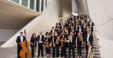 El Ayuntamiento de Elche rinde homenaje a los héroes que han luchado contra la pandemia con un concierto de la Orquesta de la Comunidad Valenciana