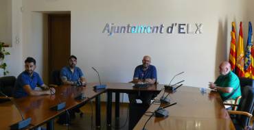El propietari del bar Casa Villalobos protagonitza la nova campanya de la Regidoria de Comerç