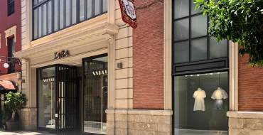 El alcalde quiere recuperar el uso cultural del antiguo cine Capitolio tras el cierre de Zara