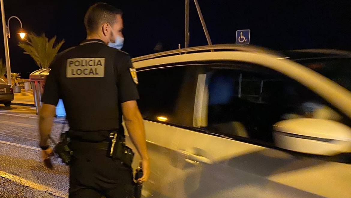 DETINGUTS PER SOSTRACCIÓ EN INTERIOR DE VEHICLE