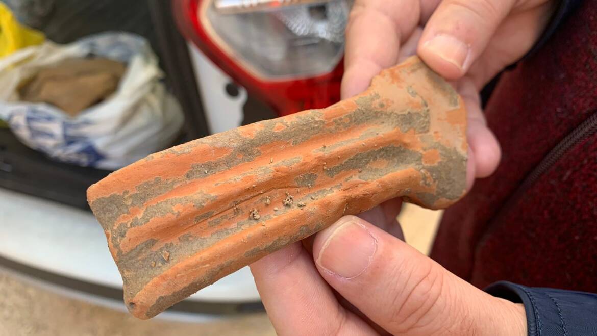 Hallan restos ibéricos en las obras de la calle Fossar de Elche