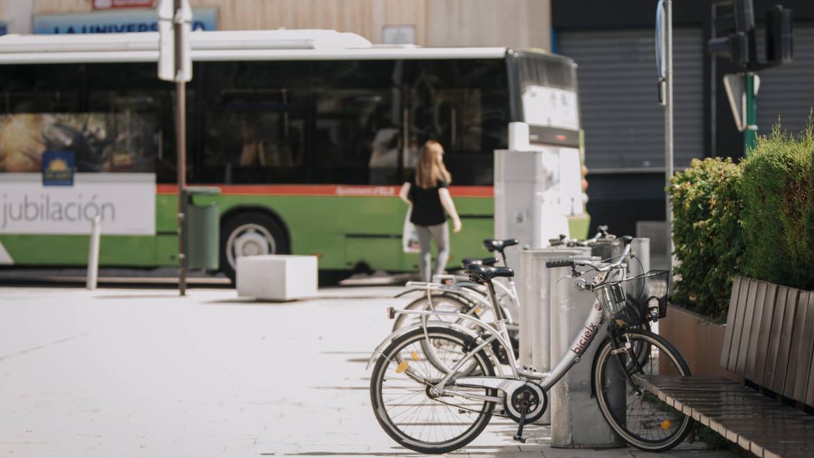 L’alcalde demana al Govern que recupere el fons de transport per a compensar la reducció d’ingressos a causa de la pandèmia
