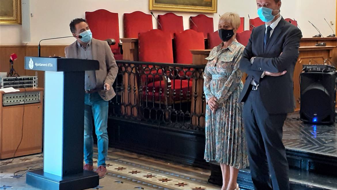 El alcalde de Elche reivindica en el Día del Mayor la aplicación efectiva de la Ley de Dependencia y pensiones dignas