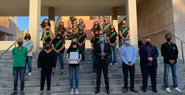 El alcalde felicita a las chicas del Club Waterpolo Elx por su ascenso a Primera Nacional