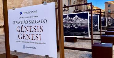 La Plaza del Congreso Eucarístico acoge la exposición “Génesis” de Sebastiao Salgado para mostrar la auténtica naturaleza a pie de calle