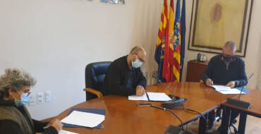 El Ayuntamiento de Elche firma un convenio para fomentar el consumo y la venta de productos ecológicos