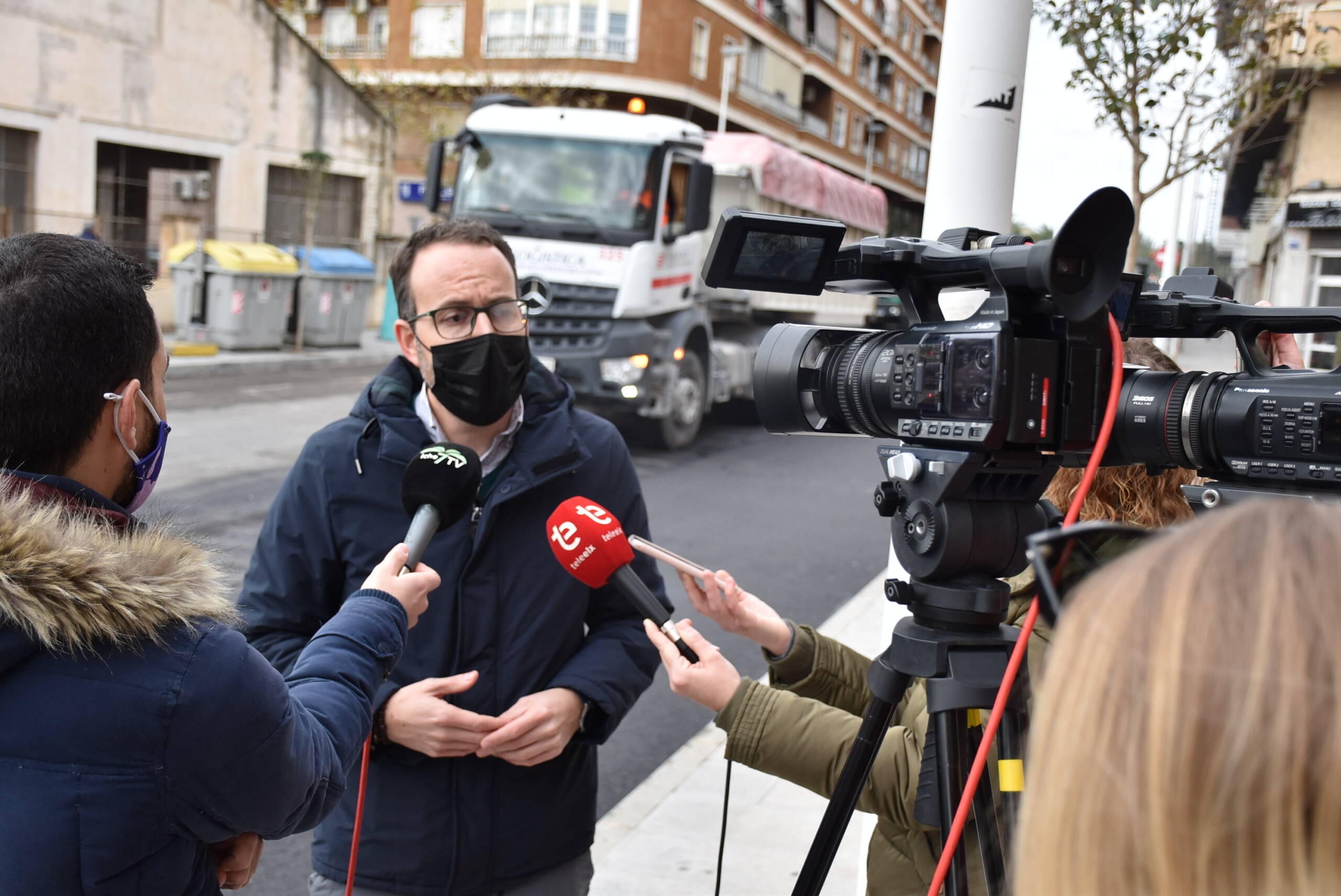 Obras asfaltado Antonio Machado