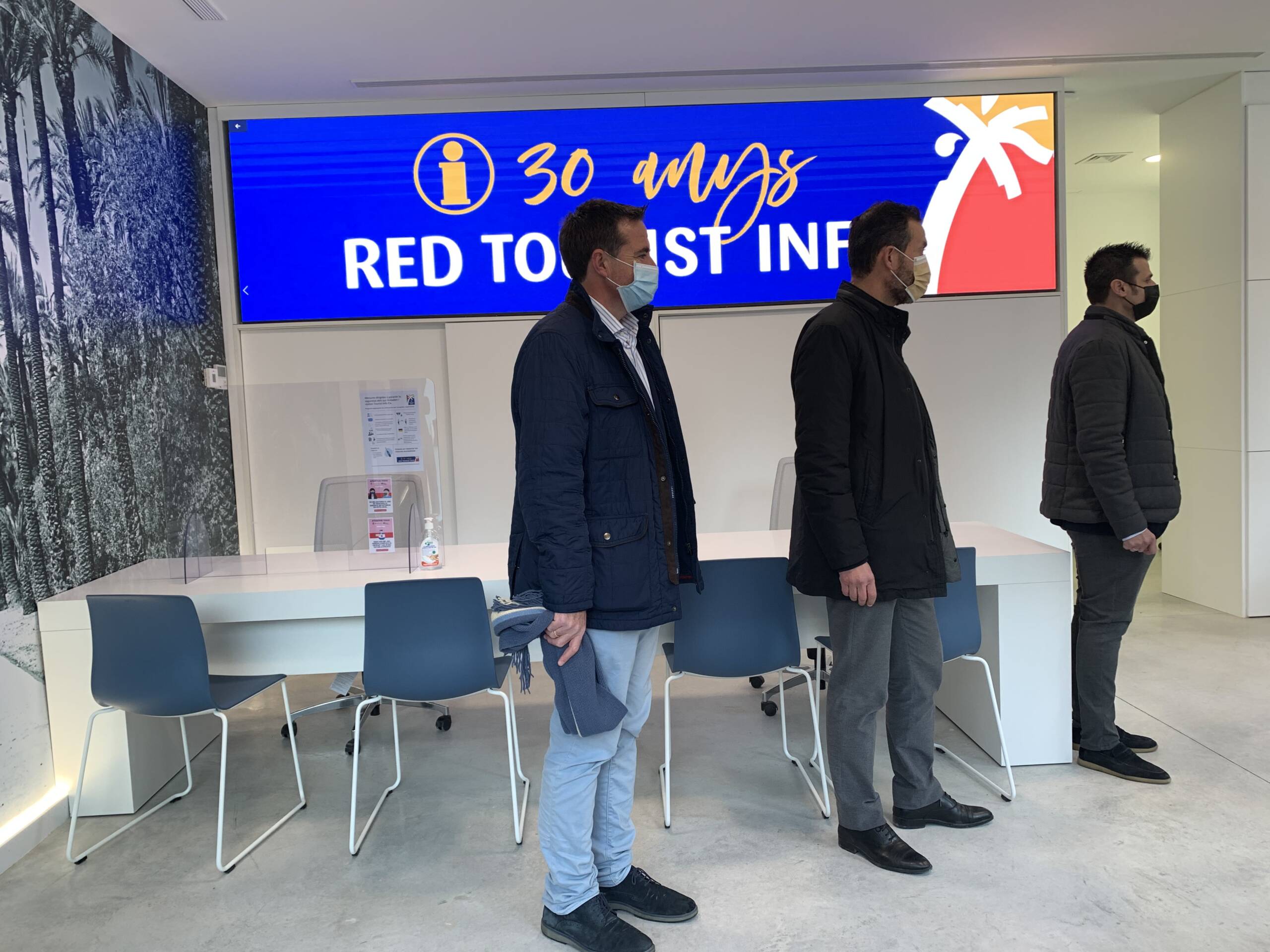 Visita nueva oficina de Turismo Elche