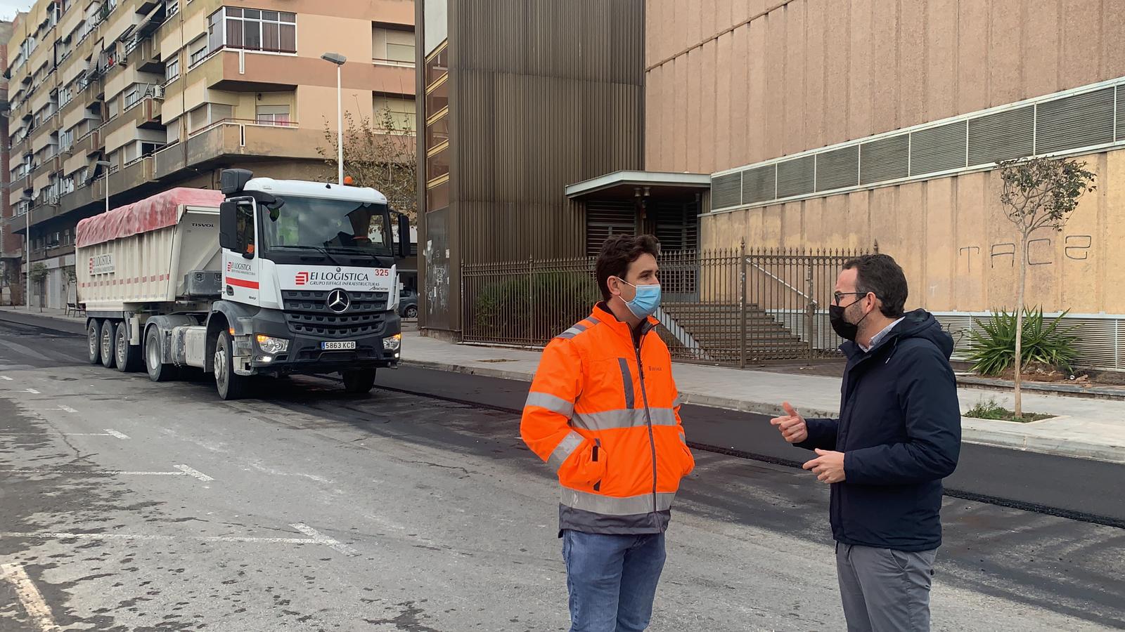 Obras asfaltado Antonio Machado