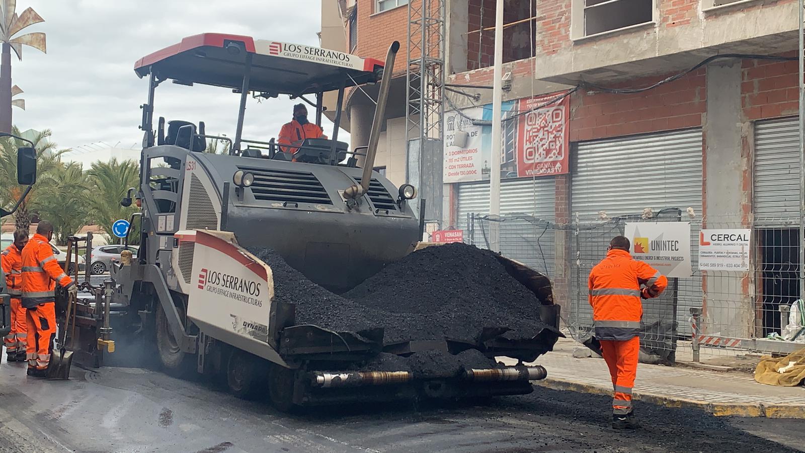 Obras asfaltado Antonio Machado